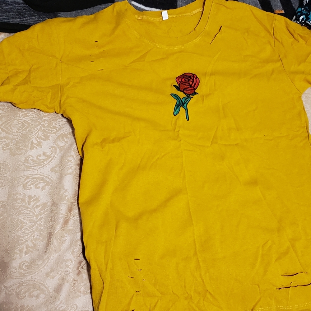 Graphic tee